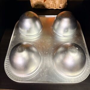 Vintage Wilton 508-302 Cake Pan Easter Egg Doll Dress 4 cone Baking Pan